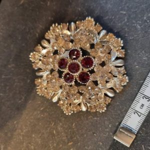 Broche Vintage